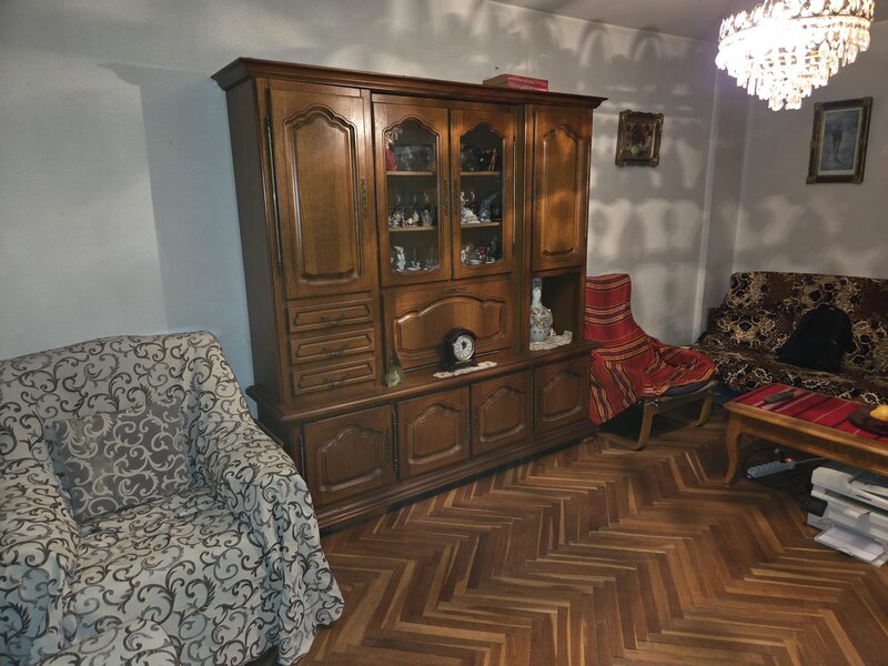 Unirii 17, sector 4 Bucuresti (in apropierea Casei Poporului)