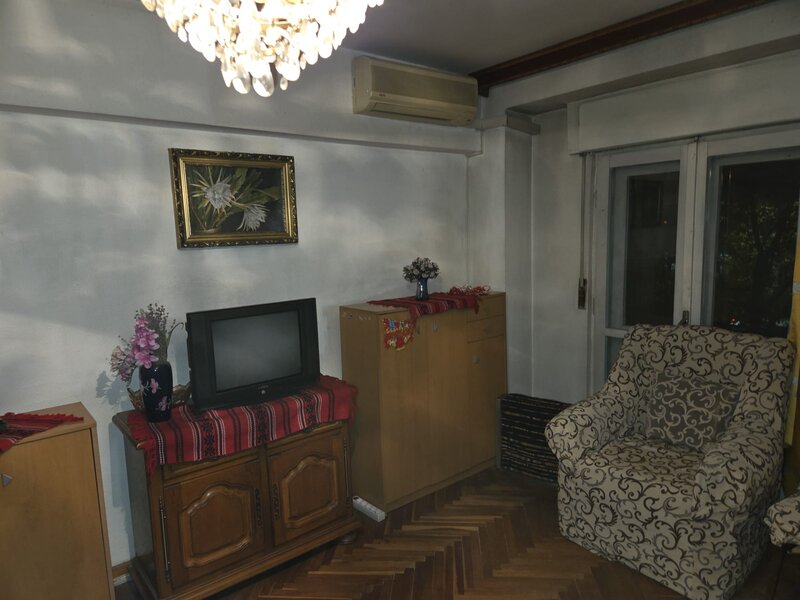 Unirii 17, sector 4 Bucuresti (in apropierea Casei Poporului)