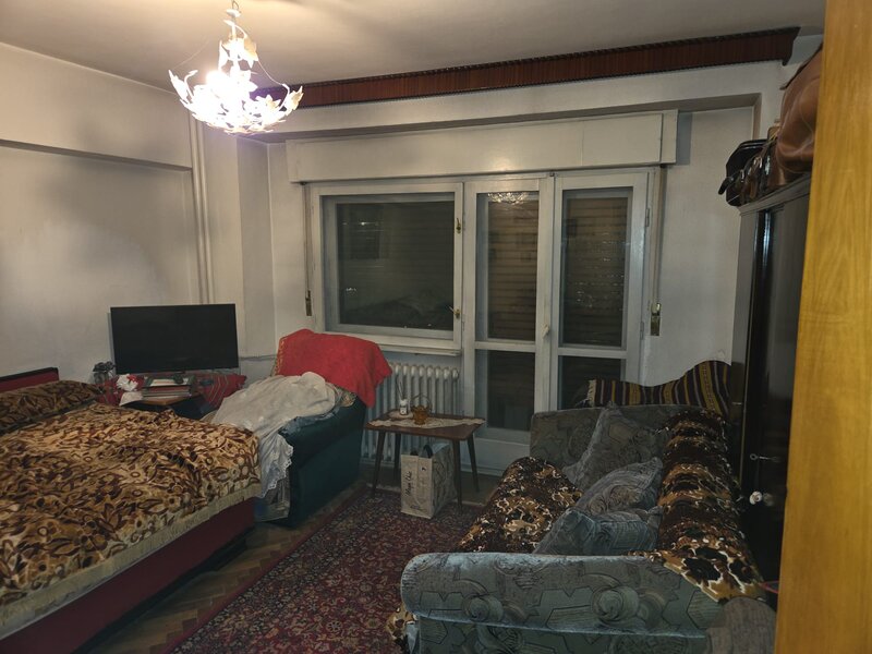 Unirii 17, sector 4 Bucuresti (in apropierea Casei Poporului)