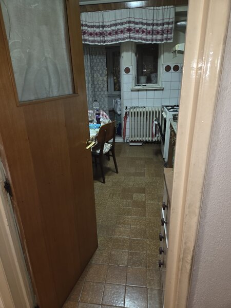 Unirii 17, sector 4 Bucuresti (in apropierea Casei Poporului)